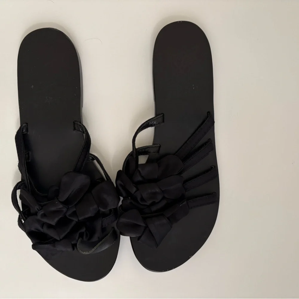 Ancient Greek Sandals Black‎ Floral Sandals